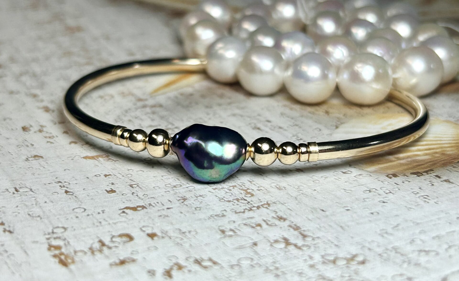 Keshi Black Pearl Gold Filled Bracelet - Image 2