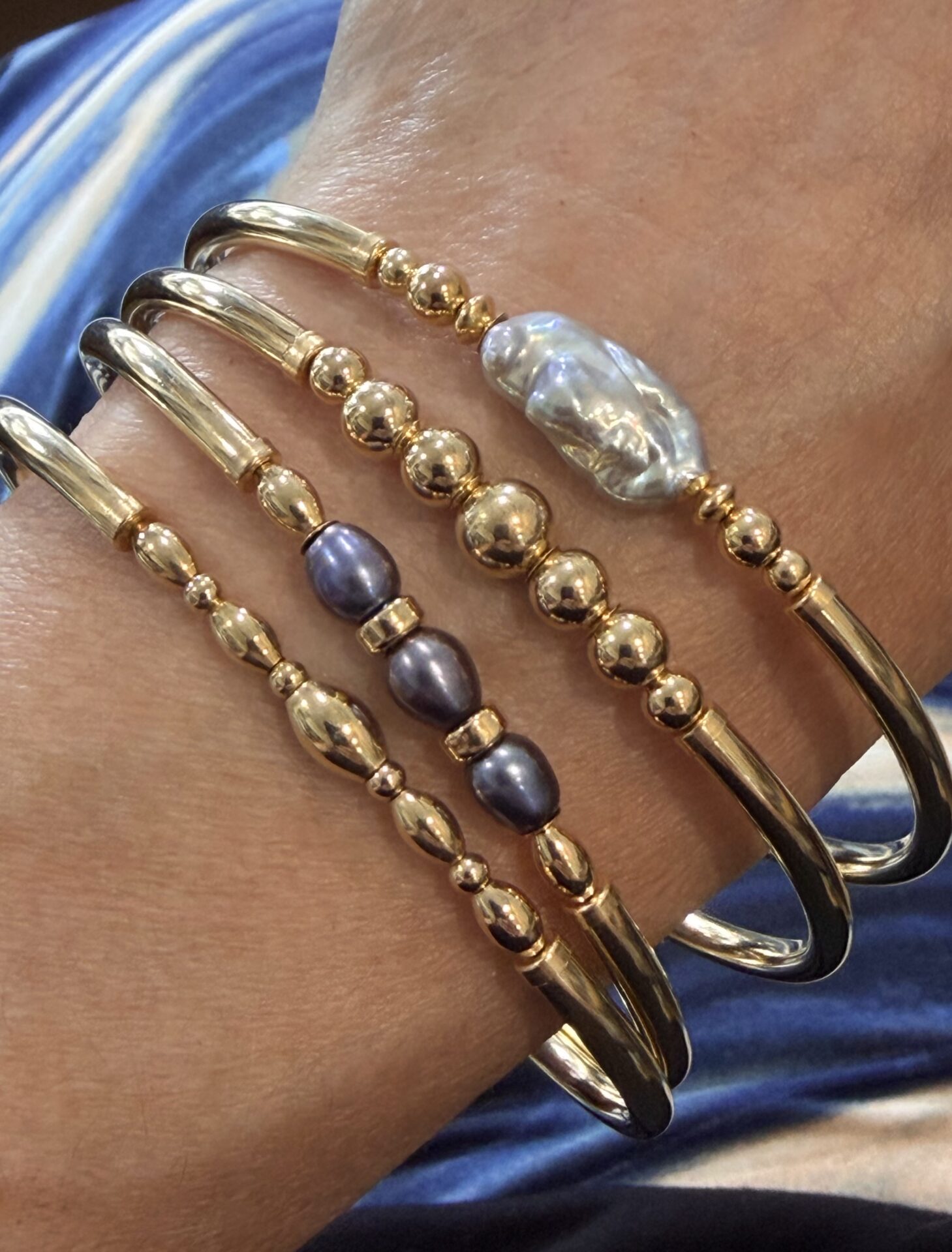 Keshi Platinum Blue Pearl Gold Filled Bracelet - Image 6