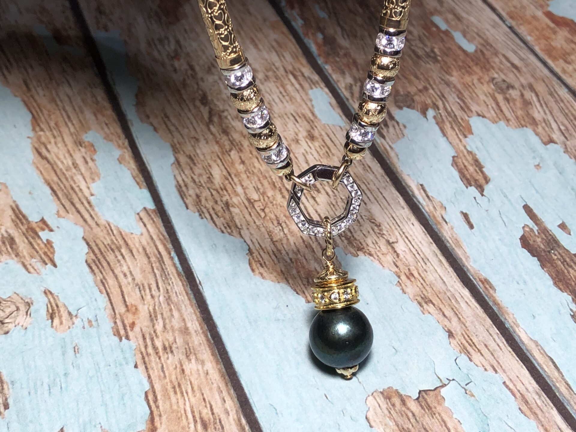 Necklace Pearl Tahitian Black Ari 14K Gold Filled - Image 2