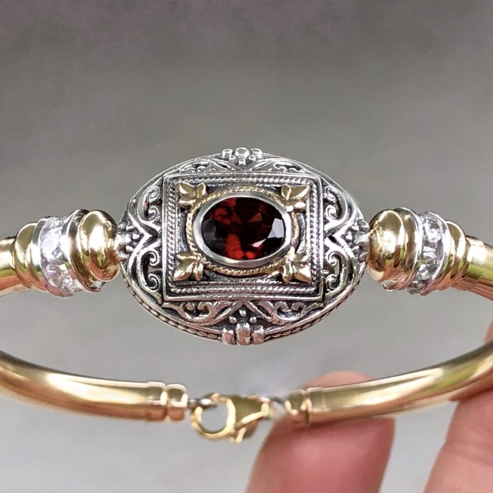 Gabriella 9kt, 14kt G/F, Silver Wide Band