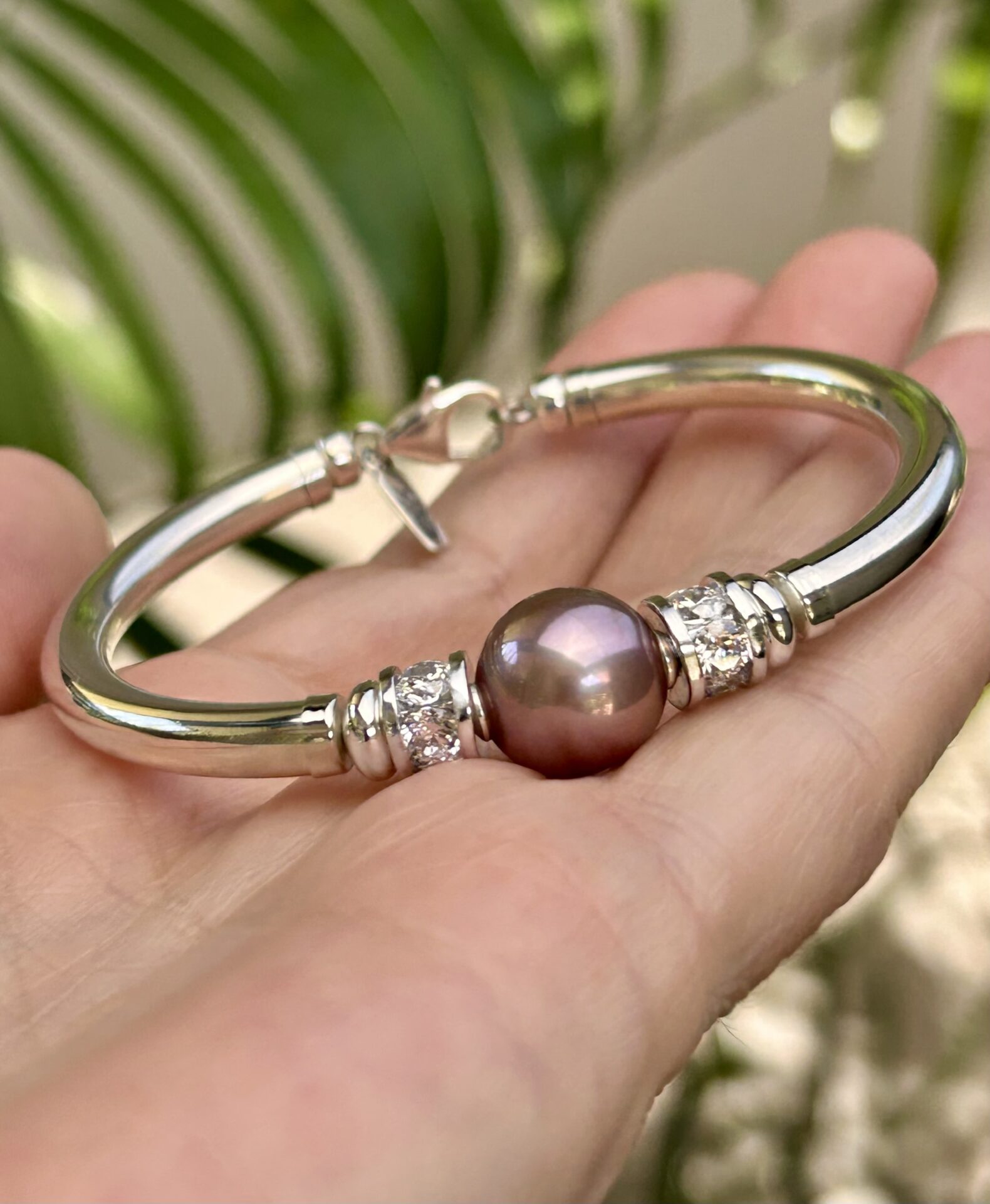 Round Pink Pearl Cubic Zirconia 925 Wide Band Bracelet - Image 3