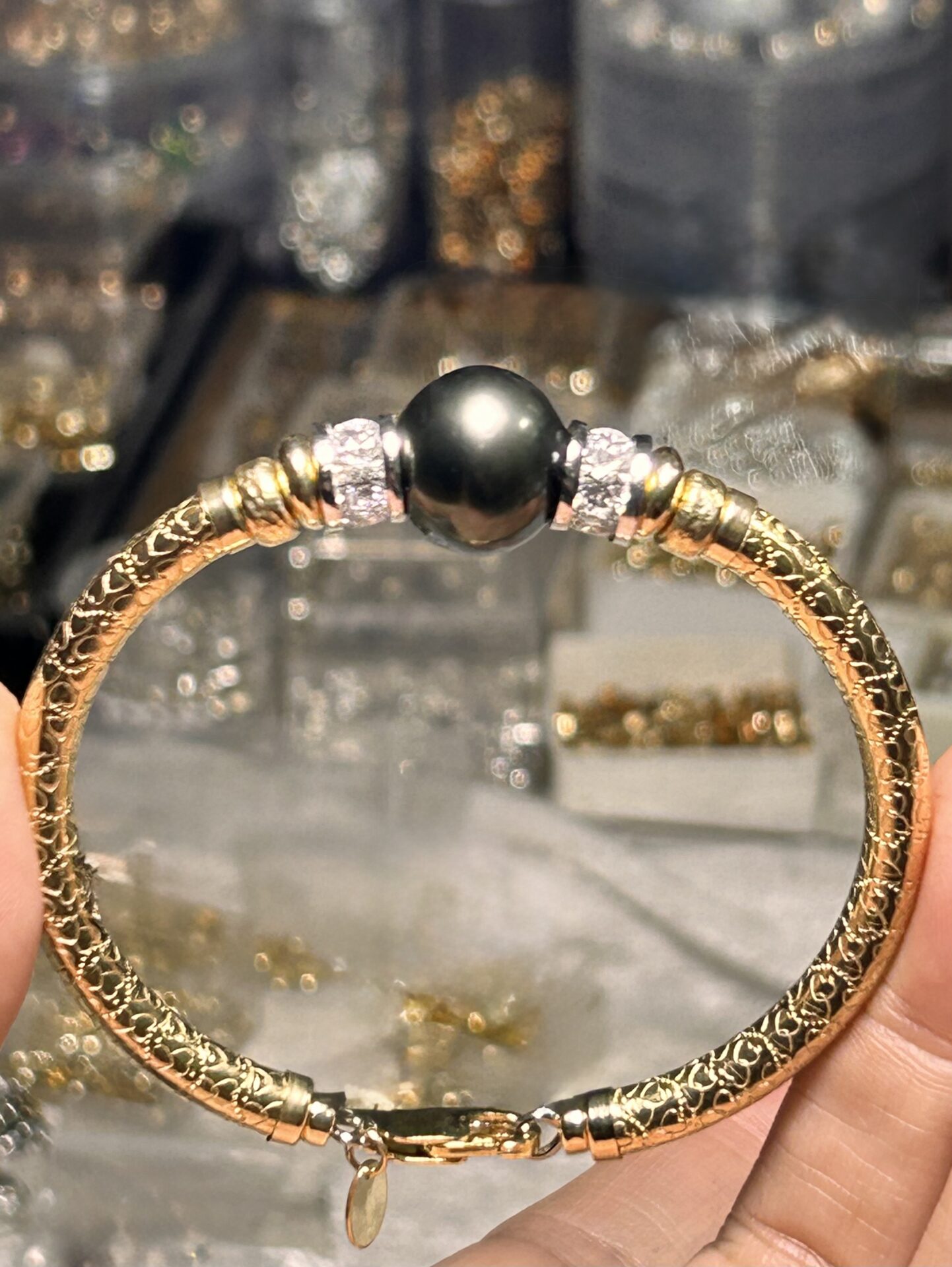 Round Tahitian Black Pearl 925 Cz Wide Band Gold Filled Bracelet - Image 3