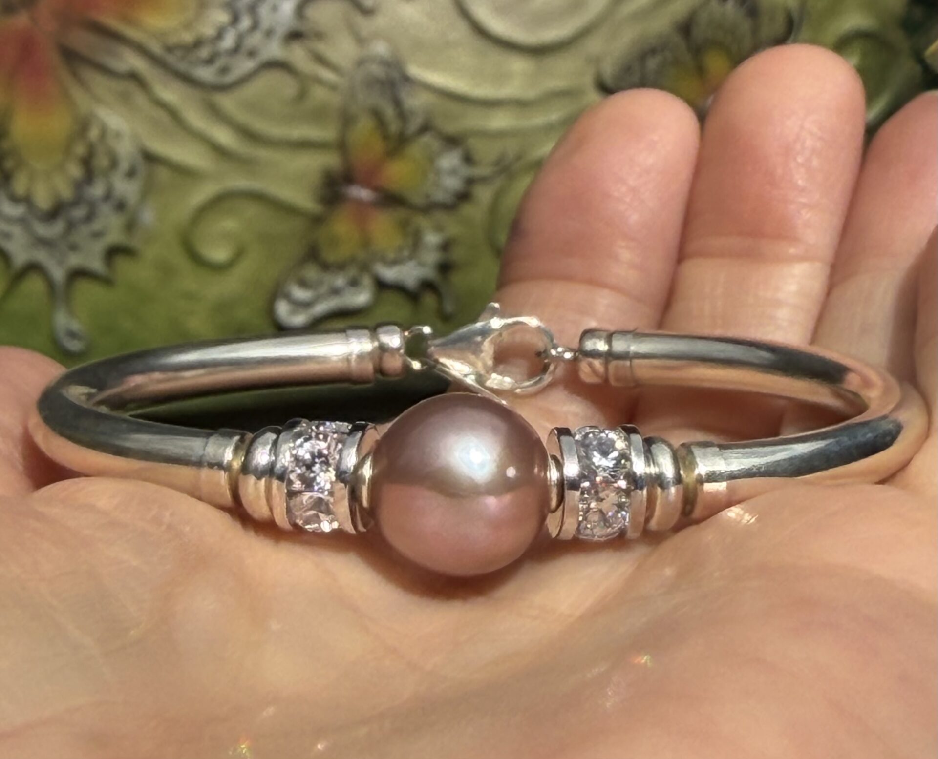 Round Pink Pearl Cubic Zirconia 925 Wide Band Bracelet - Image 4