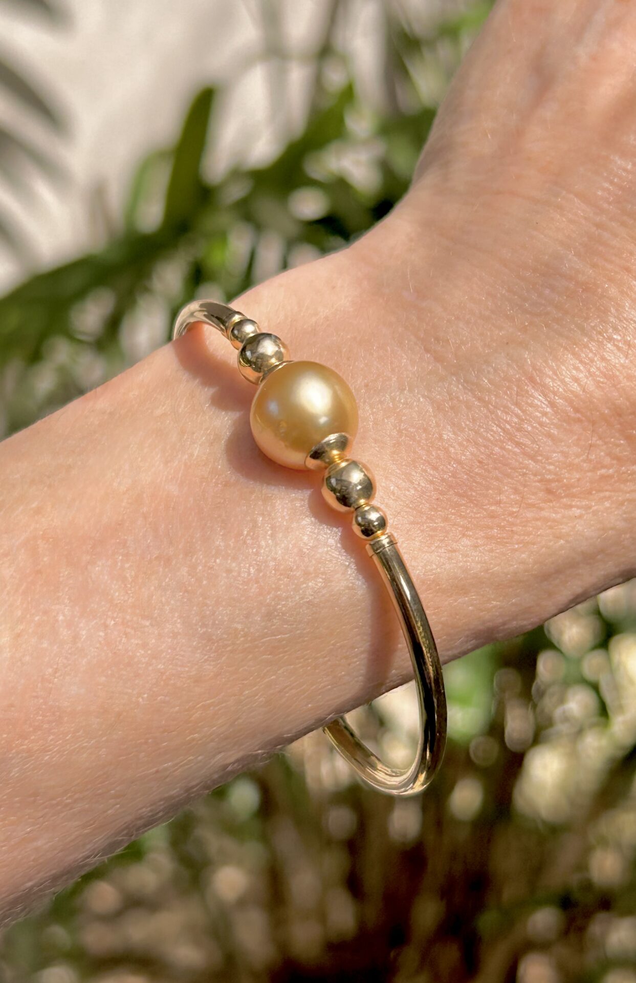 Round Golden South Sea Pearl Gold Filled Bracelet - Image 2